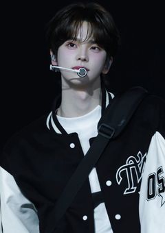 　　　︎︎ᴅʀᴇᴀᴍ ᴍʏ ʟɪꜰᴇ  .