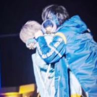 リズ💙🖤🤍(青組推し)さんのアイコン画像