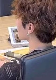 隣の席の、ツンデレなべくん