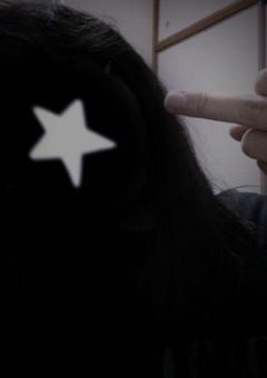 リスカ&実写部屋😘