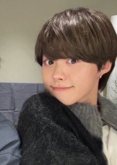 僕プリンでちゅ🍮💚ちっちゃくなったなにわのリーダー！