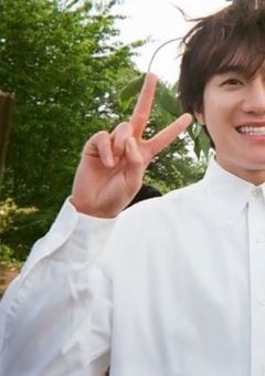 永遠(とわ)に……消えない……この絆