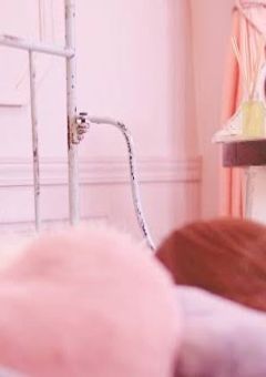 夢女子ちゃんは現実逃避しています。