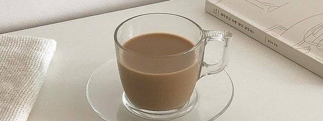 Meさんの壁紙画像