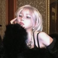 　 悠　@ 低浮さんのアイコン画像