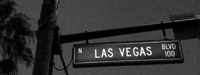 𝘆 𝗼 𝗺 𝗼 𝗴 𝗶さんの壁紙画像