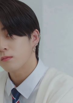 あなたに      恋      するなんて