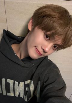 大型犬に溺愛されてます