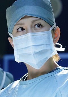 ブルロキャラ、副業“外科医”らしい