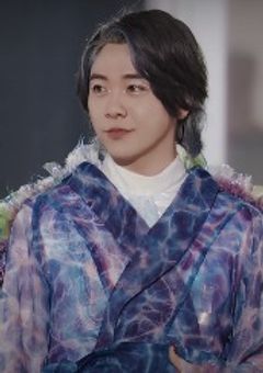 青りんごの紅一点🍏