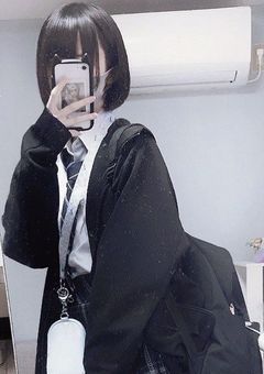 # M！L K の お嬢様 愛されすぎな 件 ．