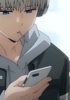 　終わりゆく桜に 100日分の恋をする