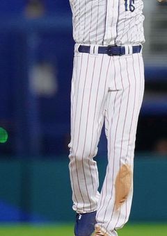 𝙄’𝙢 𝙥𝙝𝙮𝙨𝙞𝙘𝙖𝙡𝙡𝙮 𝙖𝙩𝙩𝙧𝙖𝙘𝙩𝙚𝙙 𝙩𝙤 𝙮𝙤𝙪.