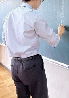 じぶんだけの先生になってほしいのに、