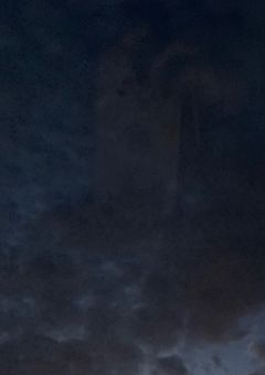 たすけ、て？
