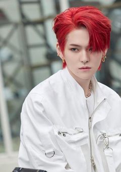 反韓で女嫌いな彼に恋をした