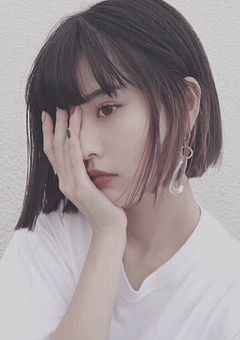 地味なあの子