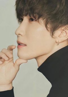 幼馴染みはトップアイドル