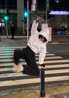 "松竹座8人組"さんはい!WEST.でーす。