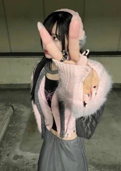 憧れのデビューを果たした女の子、皆に溺愛される姫に?!