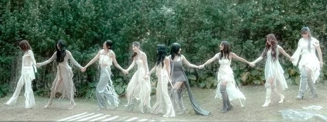 すずさんの壁紙画像