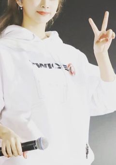 SixTONESの愛され紅一点