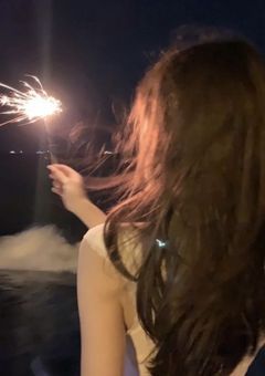 短 編