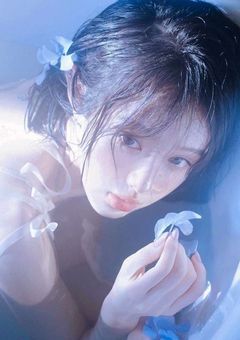 　　王冠組の先輩お嬢様𝘓𝘪𝘭𝘭𝘺