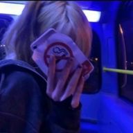 ℝ🥂🖤((低浮上さんのアイコン画像