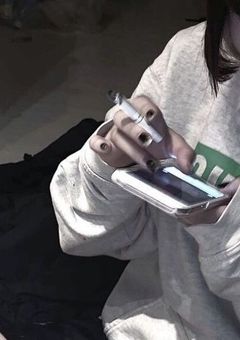 喫煙所から始まる恋