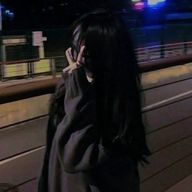 ここな　_ 低浮 .さんのアイコン画像