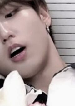 　「　朝起きたら小さくなってる件。　」　【完】