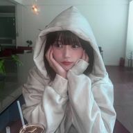 桜庭莉凪 . ᯓᡣ𐭩さんのアイコン画像