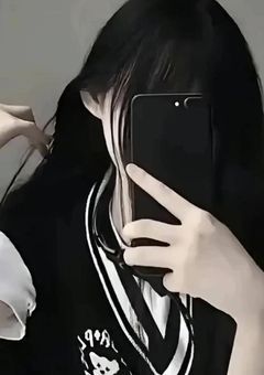 SnowManの紅一点のSNS。