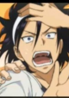 篝月家の三男、箱根学園のマネージャー（選手）だそうで…。