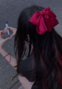 赤色わんわんには彼女がいるそうで、、？
