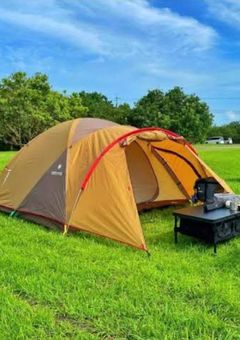 キャンプ　橙桃