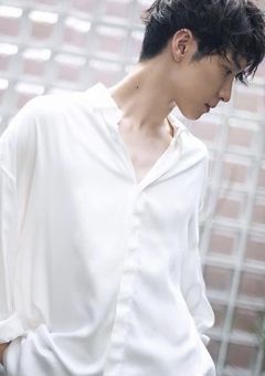 渡辺翔太、Hカップのブラを拾う。