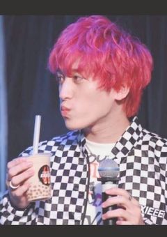 学校1のイケメンで塩対応な彼，実は甘々なんです　.