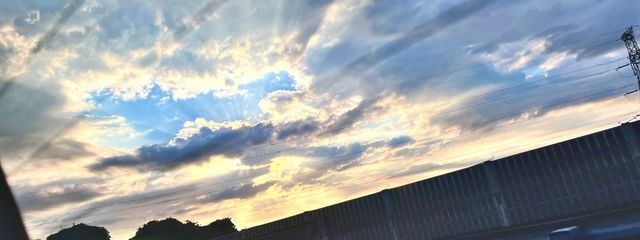 すちなさんの壁紙画像