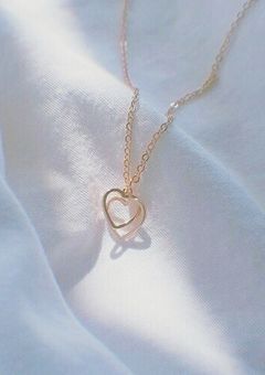 　　親友の好きな人は　．