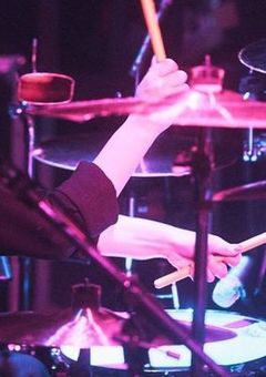 キミハトモダチ