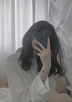 曇 り 空 .