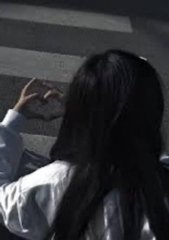 　　　なんで、こんなことにっ、　　