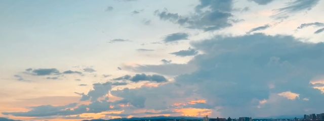 LILIさんの壁紙画像