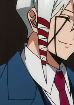 解決率 98% の探偵  ,  元神覚者 説