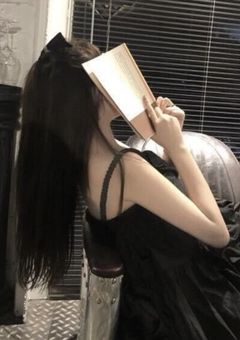 　夜 の 蝶　'