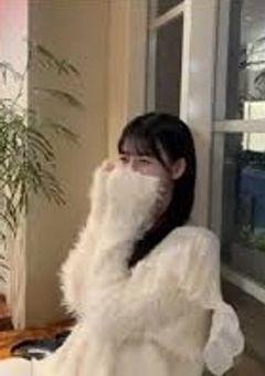 スポットライトの裏側で君に恋をする