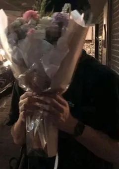 　　後輩に毎日告白されてます。