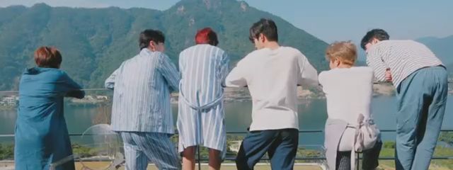 ハニーバターは甘いジャムの香りさんの壁紙画像